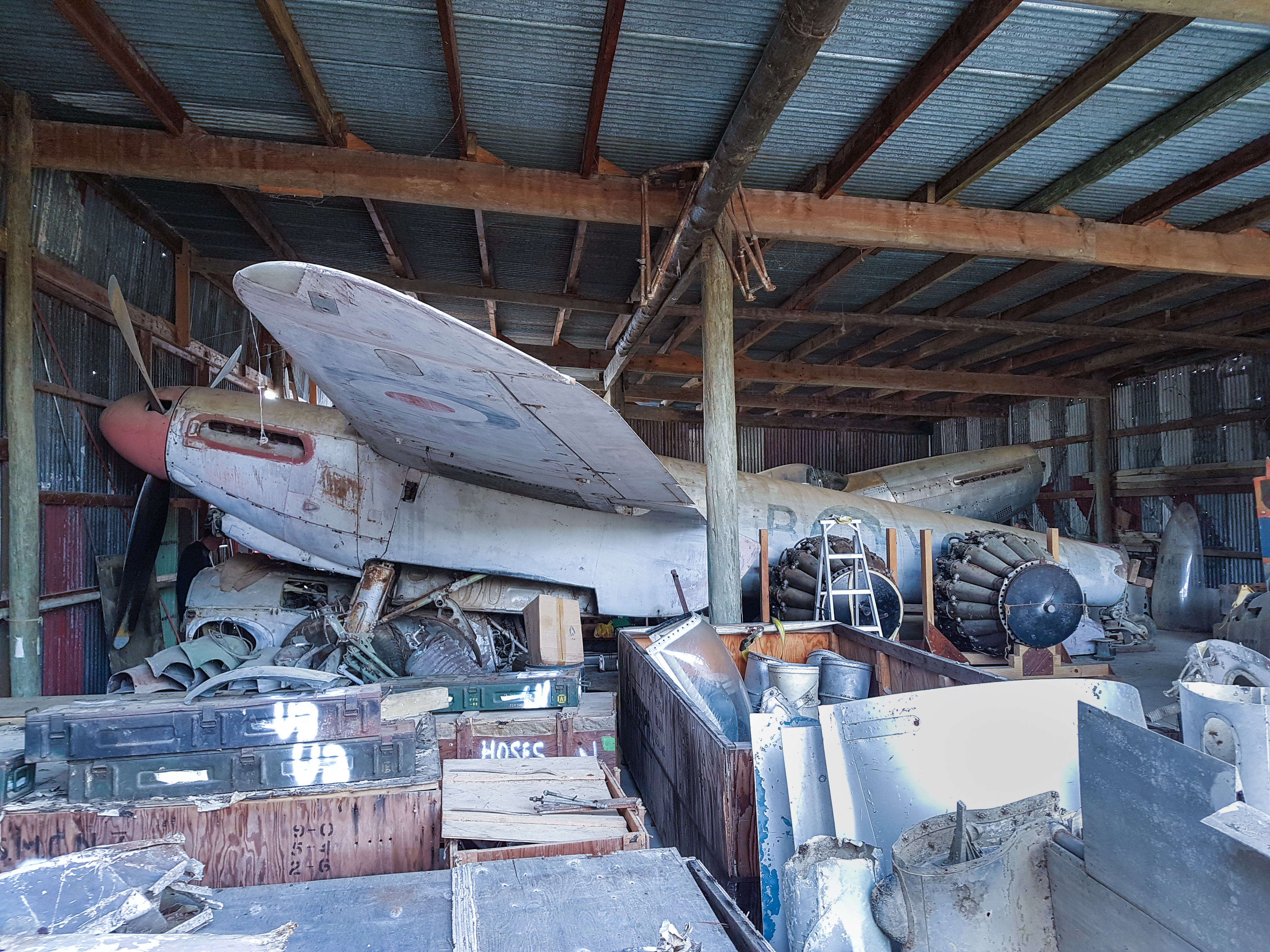 Omaka Aviation Heritage Center Receives Rare Warbirds for Display 10 JohnSmithShed Mosquito byGrahamOrphan