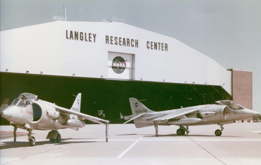 RAF Museum Donates Undercarriage to Wings Aviation Museum For Hawker Kestrel XS694 Restoration 10 L 66 6206 Hawker XV 6A Kestrels copy
