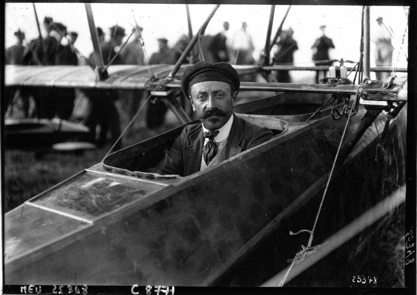 Swedish Flying Fish: The Flygvapenmuseum's Donnet-Lévêque 10 LAero Hydroplane Donnet Leveque Denhaut photographie .Agence de btv1b9020891f