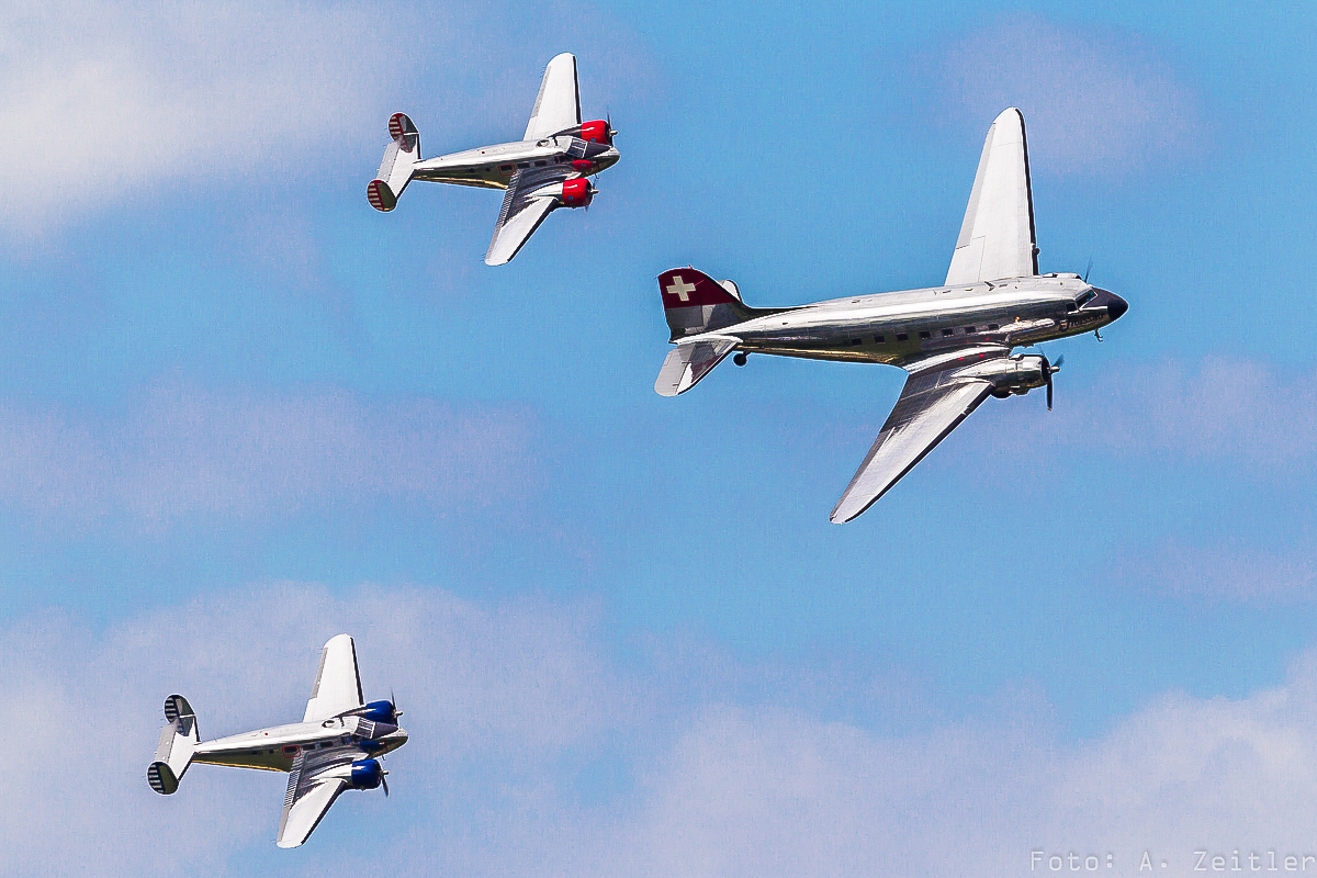 La Ferté-Alais 2015 - Air Show Report 25 The magical formation of a DC-3 and a pair of Beech 18s.
