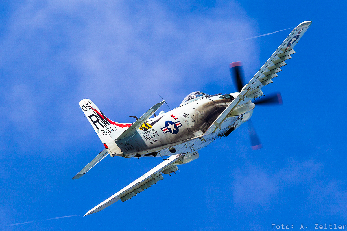 La Ferté-Alais 2015 - Air Show Report 22 One of three Douglas Skyraiders at the show.