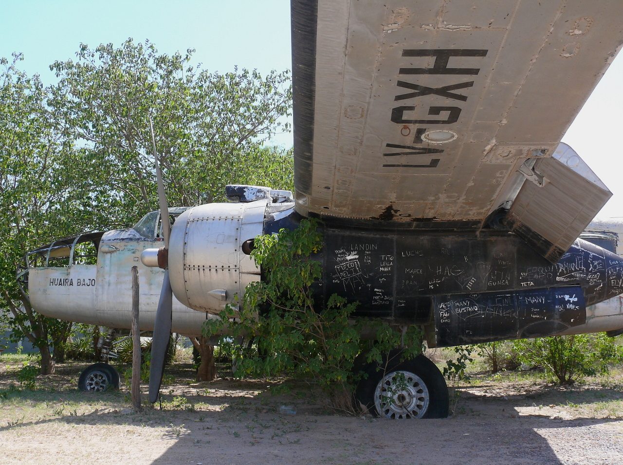 B-25 'Huaira Bajo' For Sale After Near-Full Restoration 11 LV GXH 2007 airliners dot net e1736912747571
