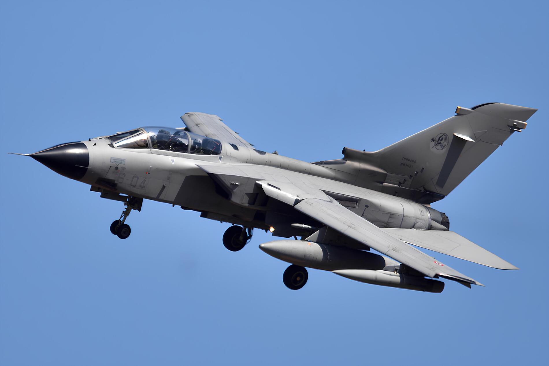 Volandia Park and Flight Museum Unveils Italian Air Force Tornado IDS 13 MM7057 6 04 TORNADO IDS 01 2 3