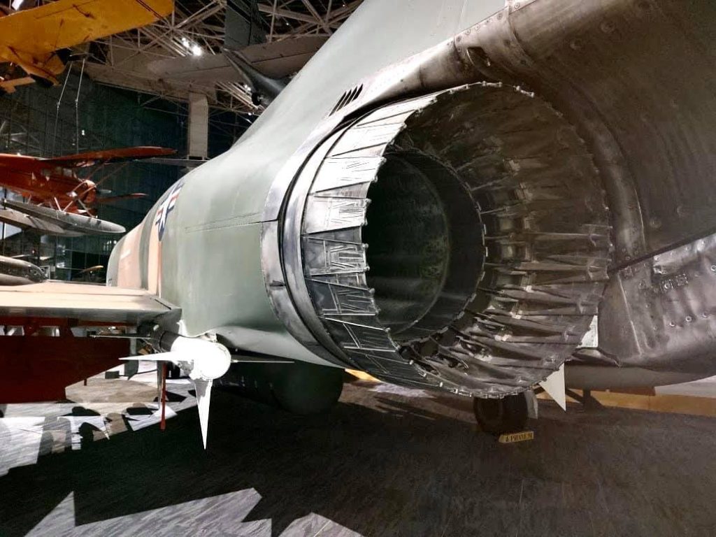 Randy's Warbird Profiles: F-4C Phantom II 64-0776 16 MOF Phantom Randy Malmstrom 04