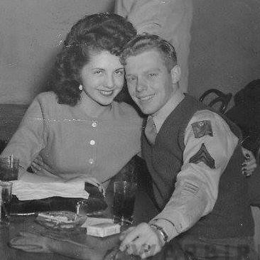 Sandbar Mitchell Gets a Helping Hand From a WWII 'Rosie' 10 Mary White and Dee
