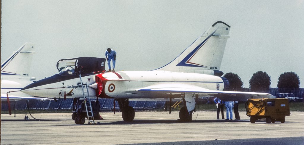 Grounded Dreams: The Mirage 4000 and Europe’s Superfighter That Never Was 12 Mirage 4000 at Paris Air Show 1981 2