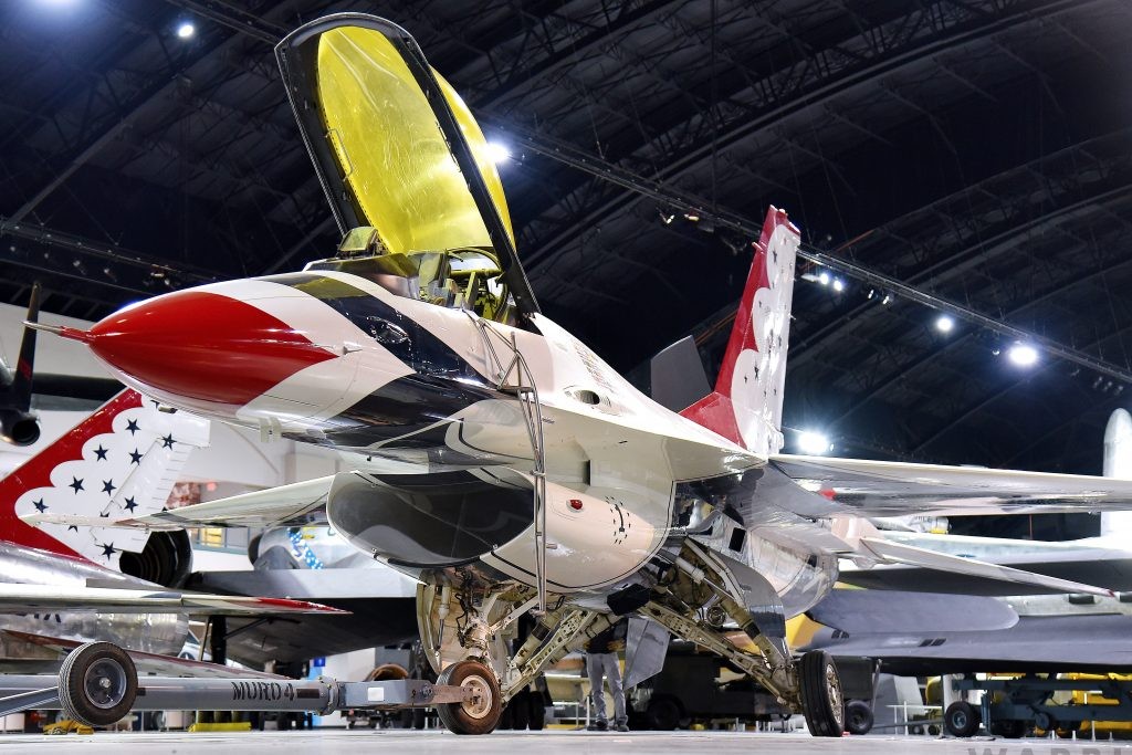 National Museum USAF to Open an Aircraft One Day Each Month 10 Museum restoration crews move the General Dynamics F 16A Fighting Falcon Thunderbirds