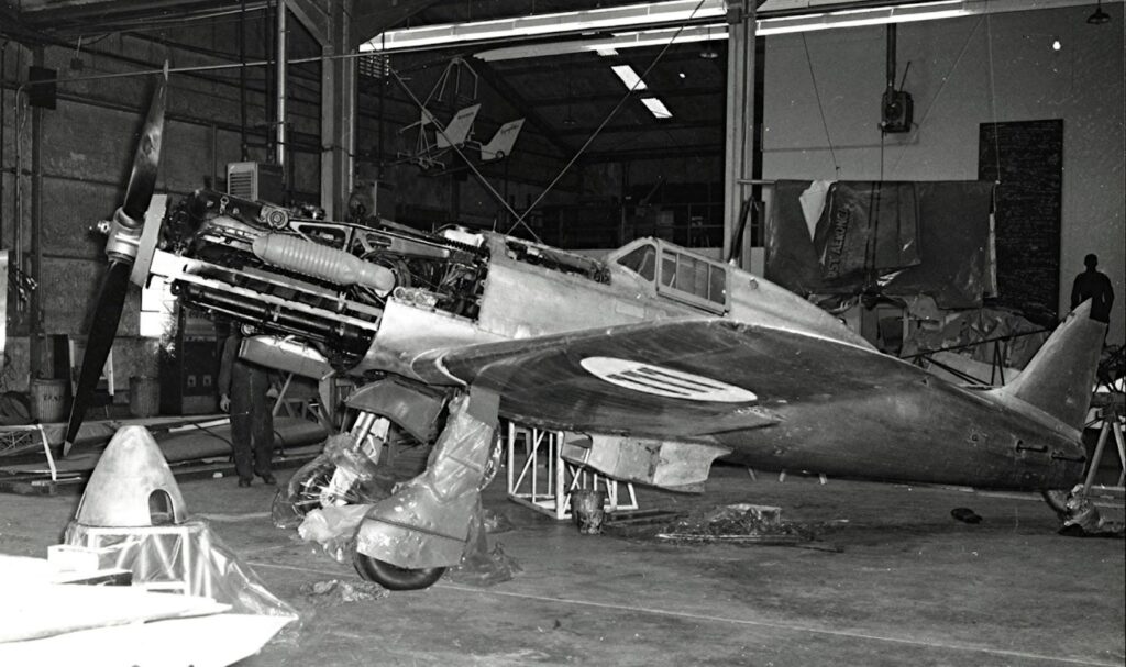 The Smithsonian’s Italian Thunderbolt 27 NASM Folgore 09