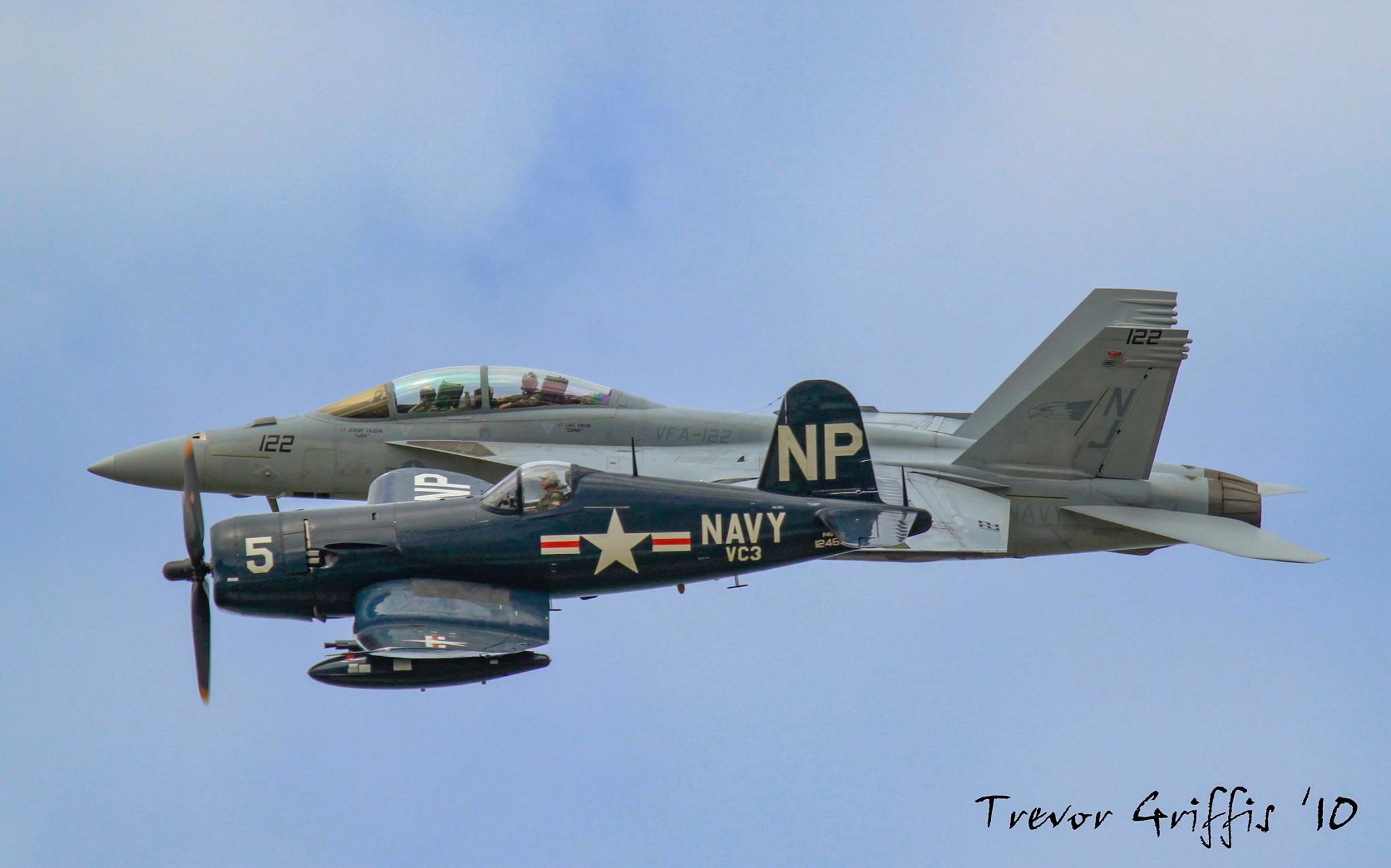 Navy Tailhook Legacy Flight Foundation Debuts 11 Photo By Trevor Griffis