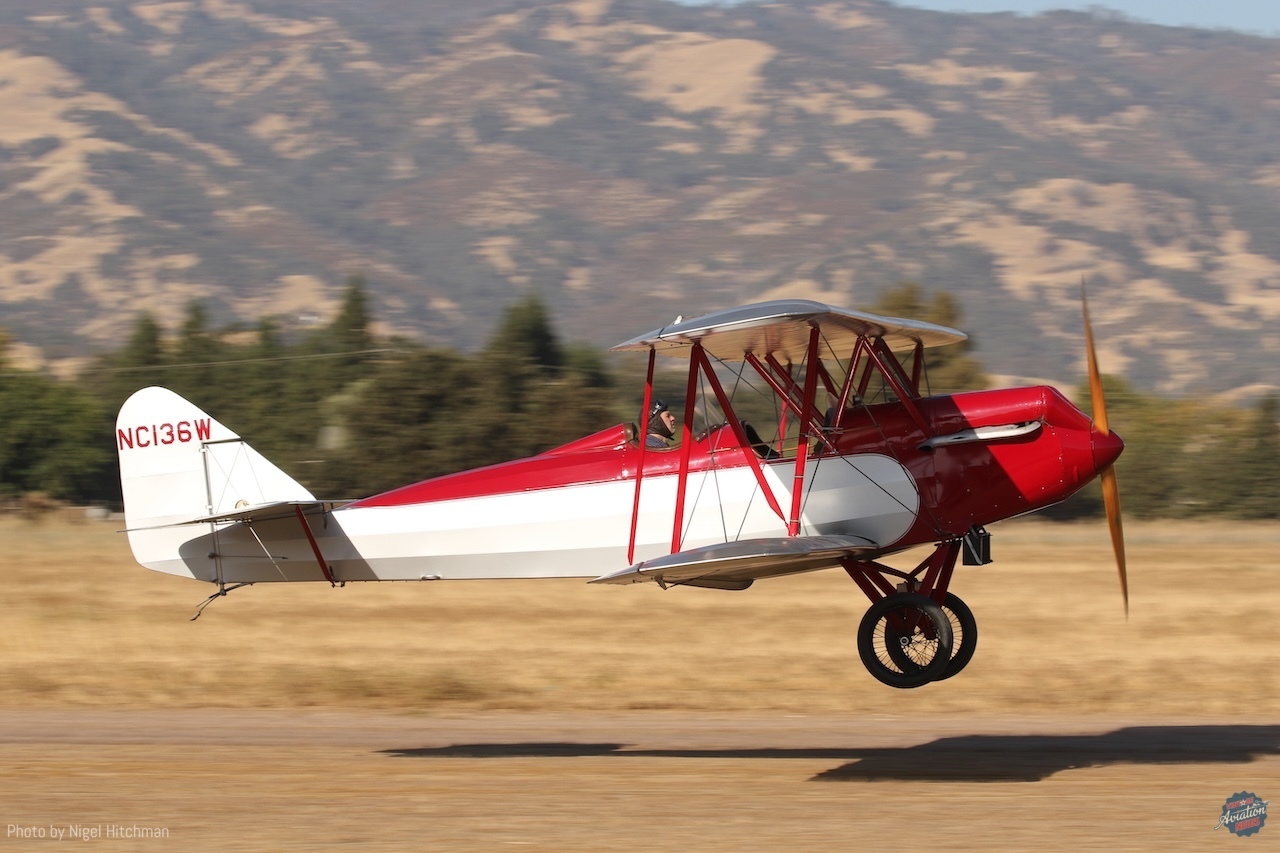 Ala Doble Fly-In 2025: Nigel Hitchman Captures a Spectacular Vintage Aviation Gathering 13 NC136W Lincoln Page LP3