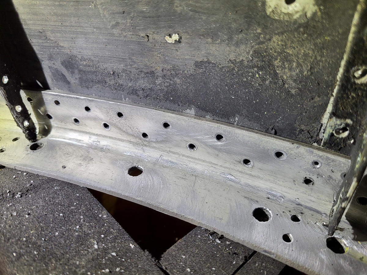 Avro Lancaster B.VII NX611 ‘Just Jane’ – Restoration Update 253 15 NX611 nose section transport joint damage in the radius