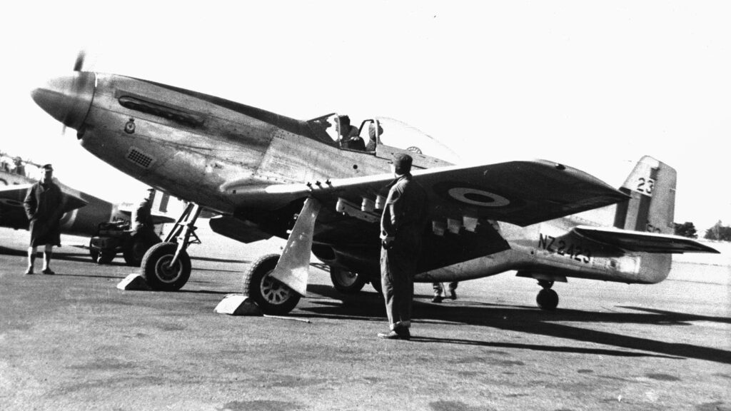 Kiwi Mustang Flies Again After 66 Years 10 NZ2423 at RNZAF Wigram on 23 April 1957, five weeks before she made her final flight in RNZAF service. (Photograph from the Air Force Museum of New Zealand)