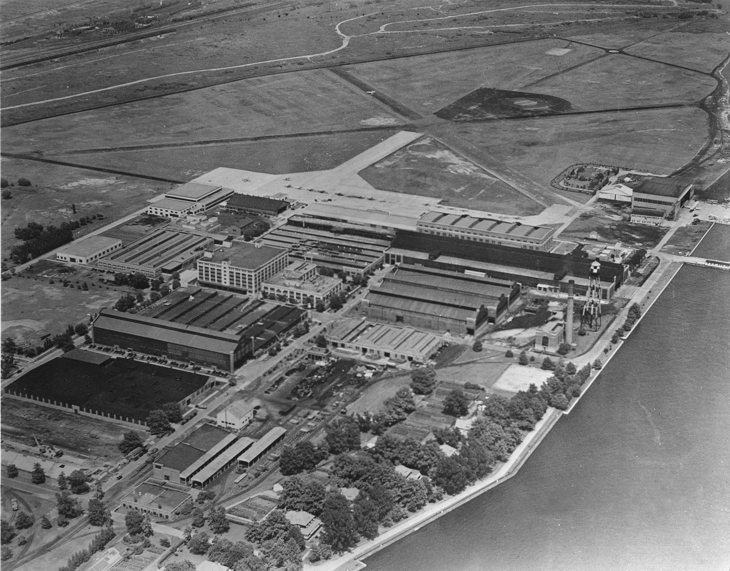 Randy's Warbird Profiles: Naval Aircraft Factory N3N-3 BuNo 2831 14 Naval Aircraft Factory USA 1918 1941 scaled