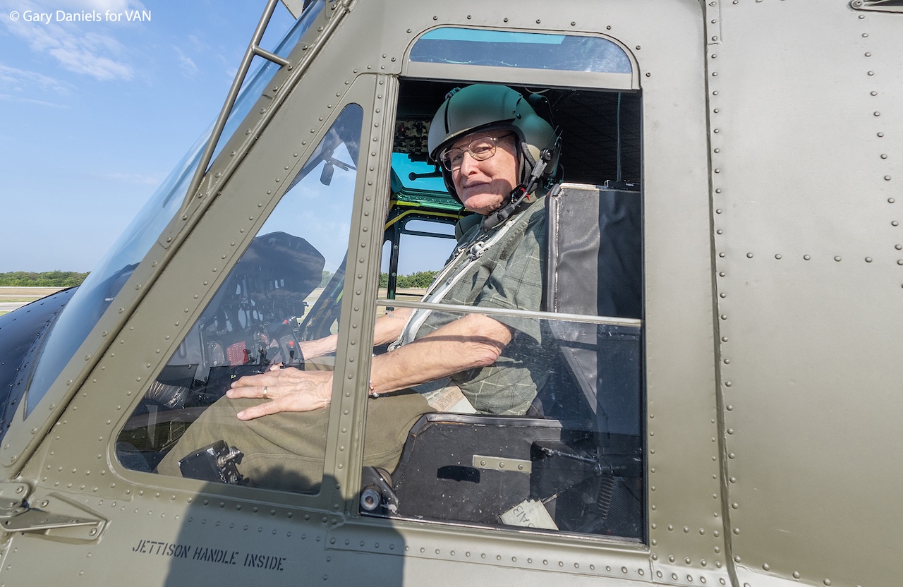 Texas Chopper Pilot Honors Vietnam War Veterans with His Outlaw Huey 17 Outlaw Huey Gary Daniels 08