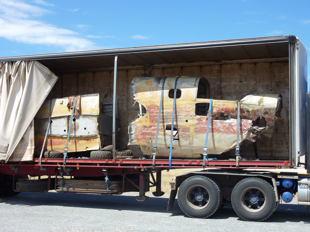 Reevers Rescues a Combat Veteran B-25D Downunder 14 P1060963
