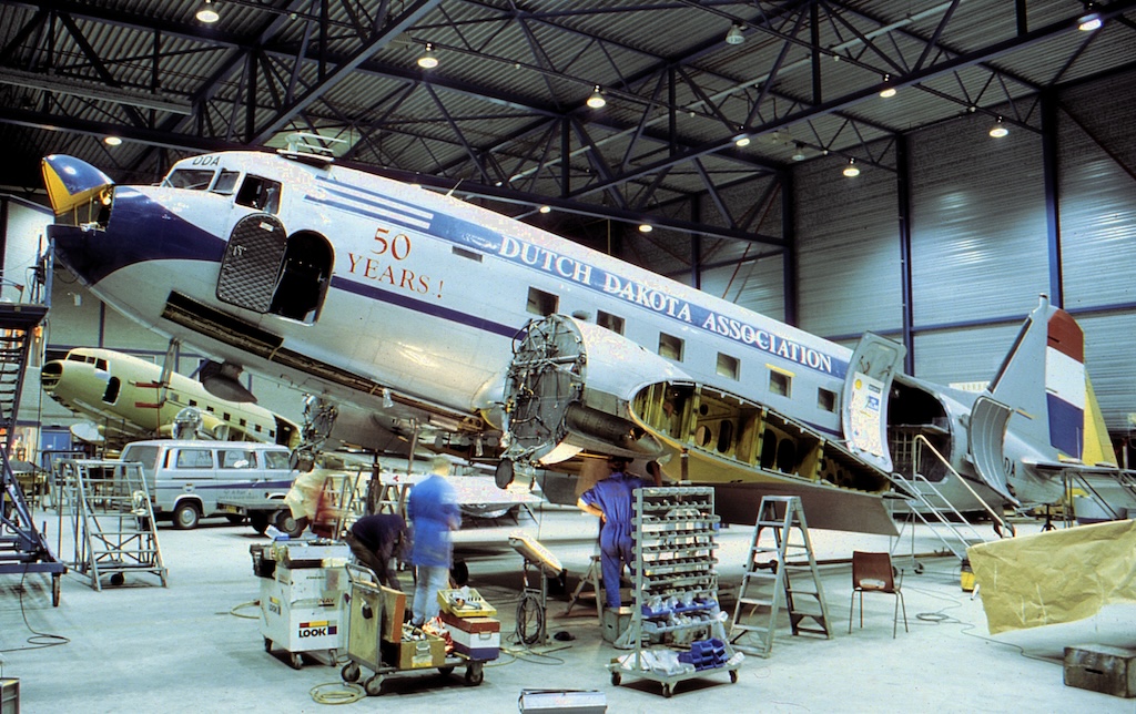 End of an Era: DDA Classic Airlines’ DC-3 'Princess Amalia' Retires After 40 Years of Service in the Netherlands 11 PH DDA Heavy maintenance by DDA volunteers DDA hangar copy