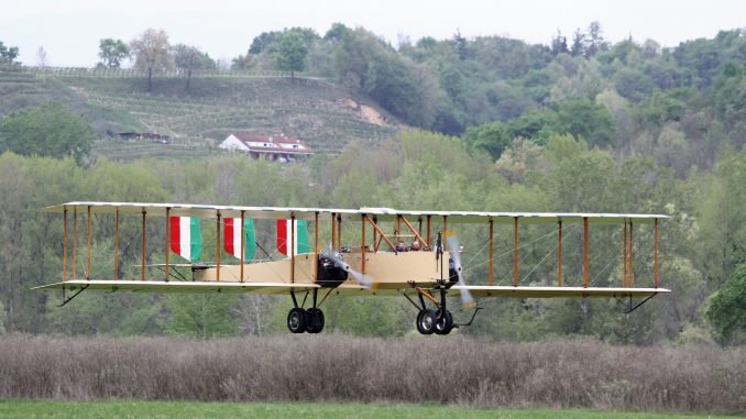 Replica Caproni Ca.3 Bomber Stretches Her Legs 10 Photo D Mattiuzzo FJC Ca3R Warbirds News1 678x381 1
