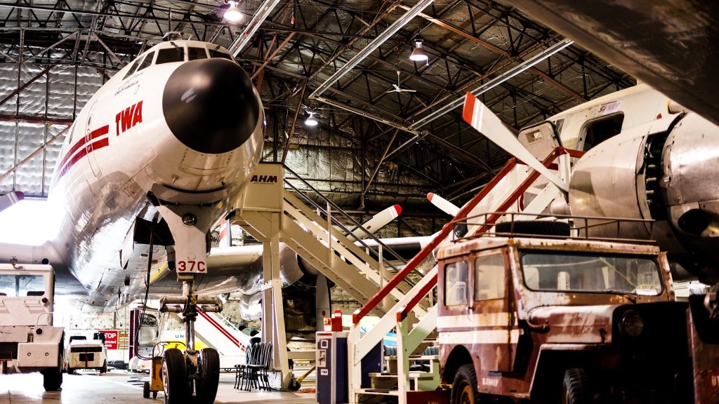 John Travolta Acquires Super Constellation N6937C – Airline History Museum Update 16 Photo via Airline History Museum Lockheed Super Constellation