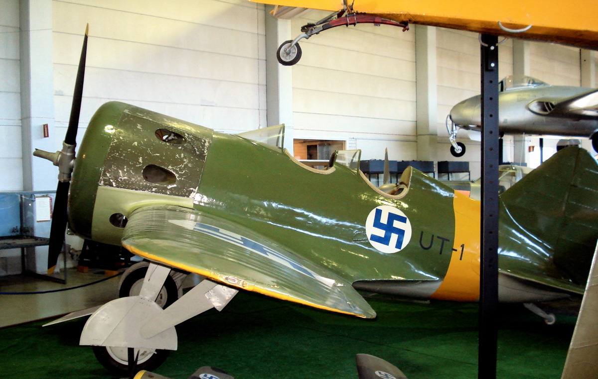 Randy's Warbird Profiles: Polikarpov I-16 Type 24 s/n 2421014 30 Polikarpov uti4 helsinki 2