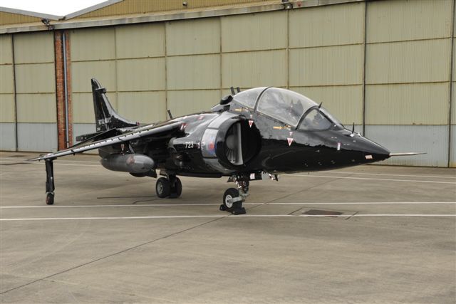 Art Nalls Hawker-Siddeley Harrier Fleet for Sale! 17 QBD4735 002 2