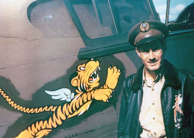 Unveiling the Story Behind the Flying Tigers' Iconic Photograph 10 R.T. Smith Flying tigers pilot