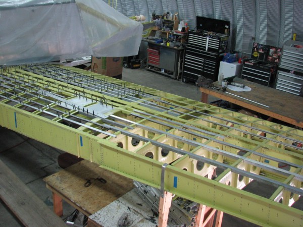 http://staging.vintageaviationnews.com/wp-content/uploads/RH-wing-stringers-in-place-resized-600x450.jpg RH wing-stringers in place resized
