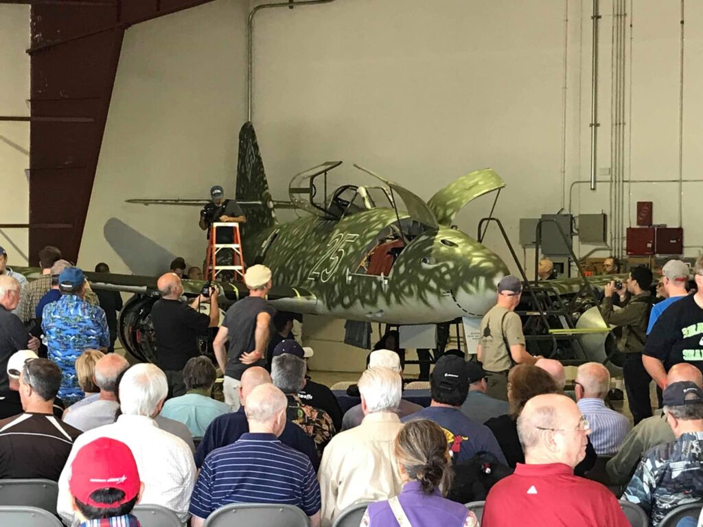 Randy's Warbird Profiles: Messerschmitt Me 262A-1 White 25 11 RWW FHCAM Me262 03