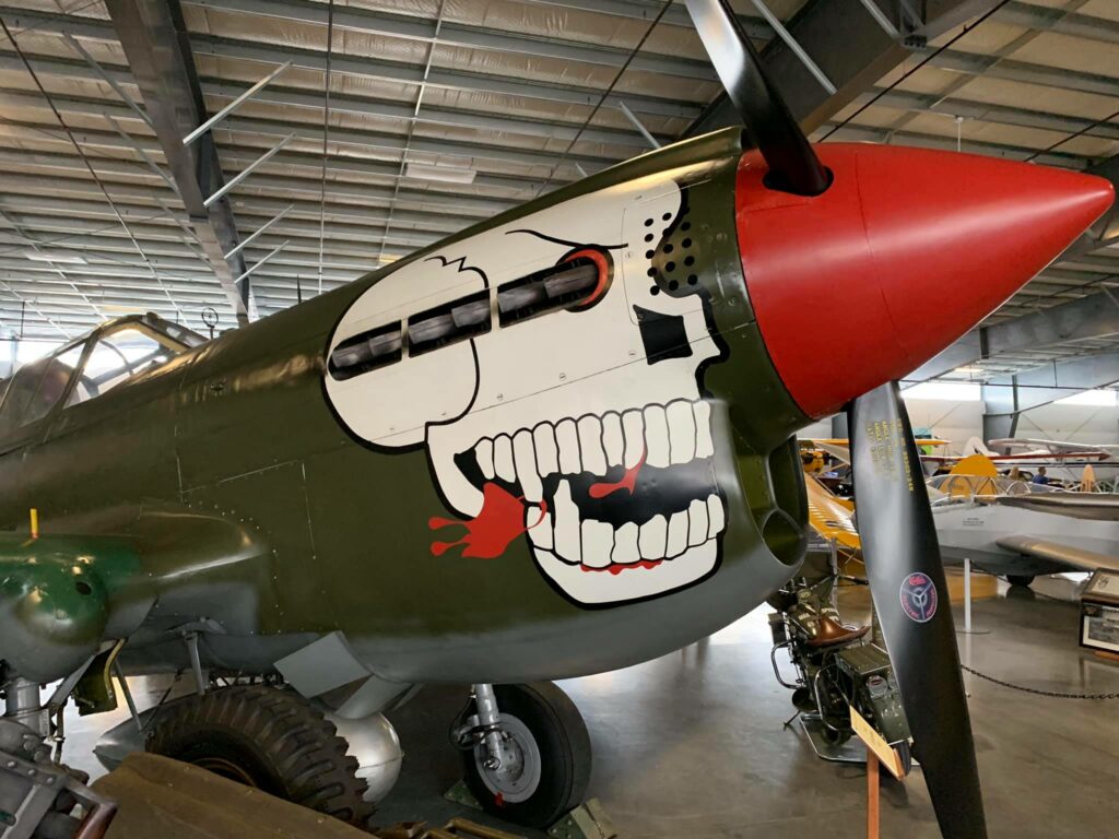Randy's Warbird Profiles: Curtiss P-40M-10-CU Kittyhawk "Lulu Belle" 21 RWW Lulu Belle 02