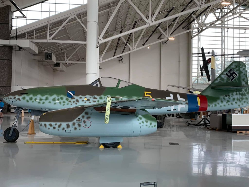 Randy's Warbird Profiles: Messerschmitt Me 262A-1c W.Nr. 50124 15 Randy Malmstrom Evergreen Me 262 12