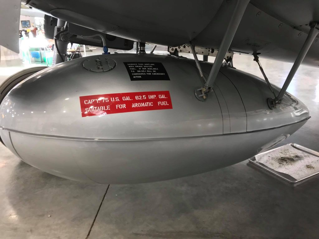 Randy's Warbird Profiles: Curtiss P-40 Kittyhawk N940AK 15 Randy Malmstrom P 40E N940AK 03