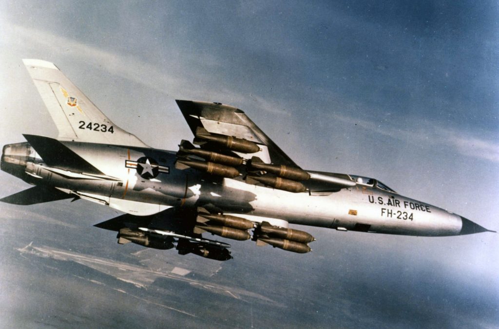 Flight Test Files: Republic F-105 Thunderchief – The Quest for Low-Level Supersonic Dominance 11 Republic F 105D 30 RE SN 62 4234 in flight with full bomb load 060901 F 1234S 013