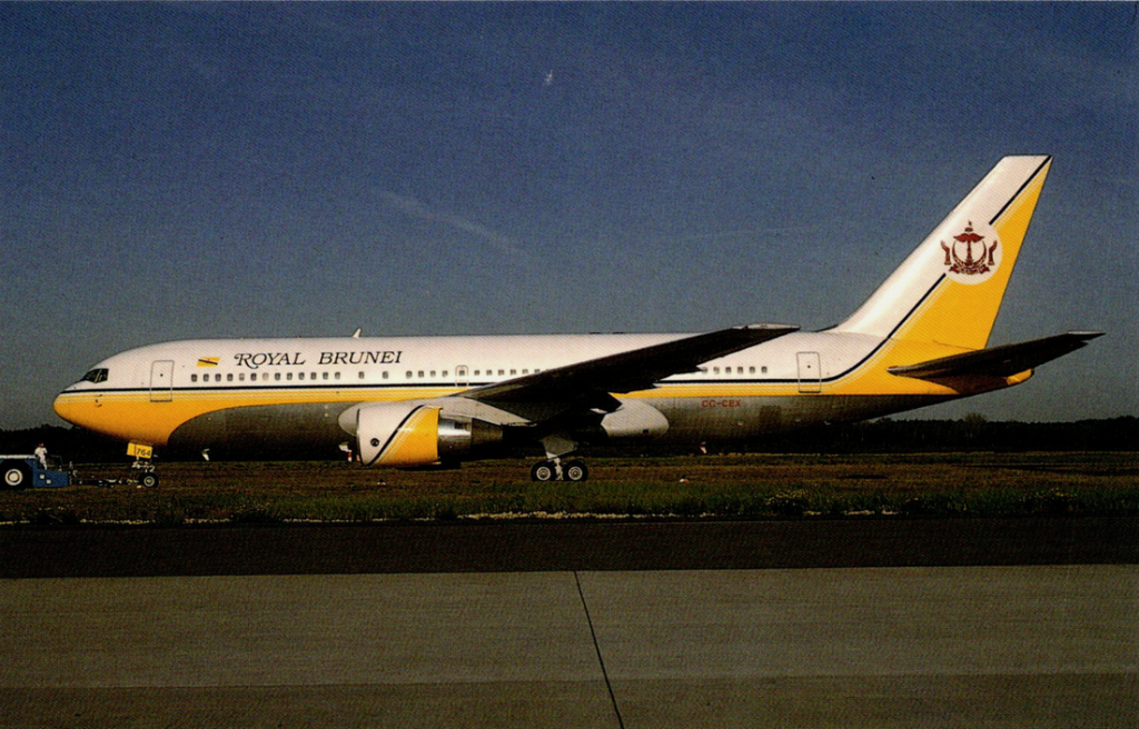 Today in Aviation History: Boeing 767 Sets Nonstop Commercial Flight Record 11 Royal Brunei Airlines Boeing 767 284ER CC CEX