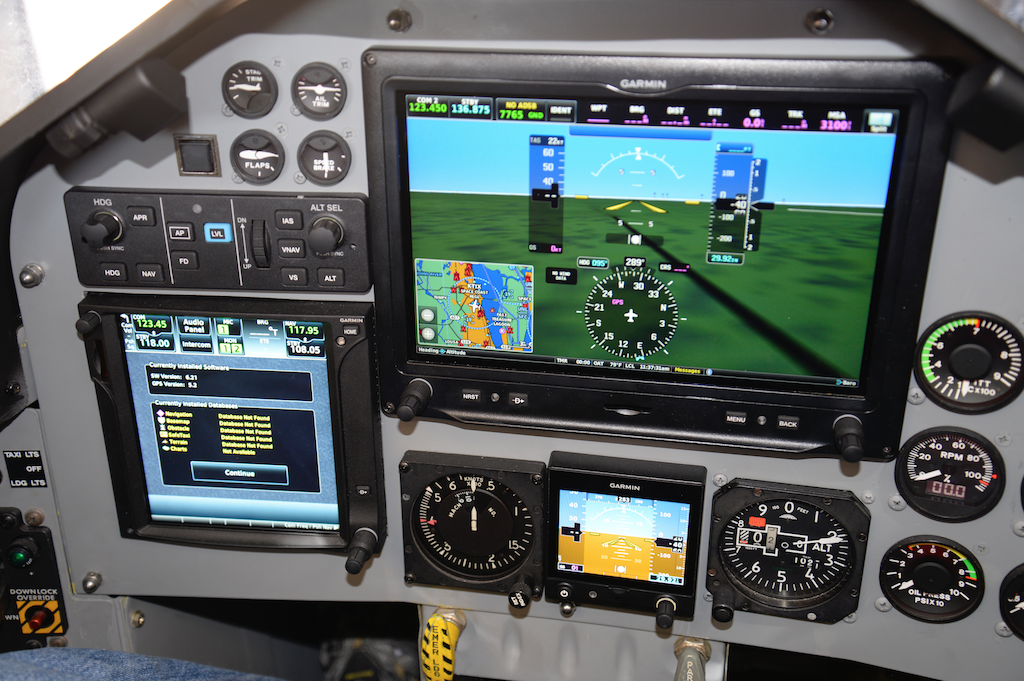 Victory Aviation Introduces Jet Training in the SIAI-Marchetti S.211 10 S 211 Garmin inst panel copy