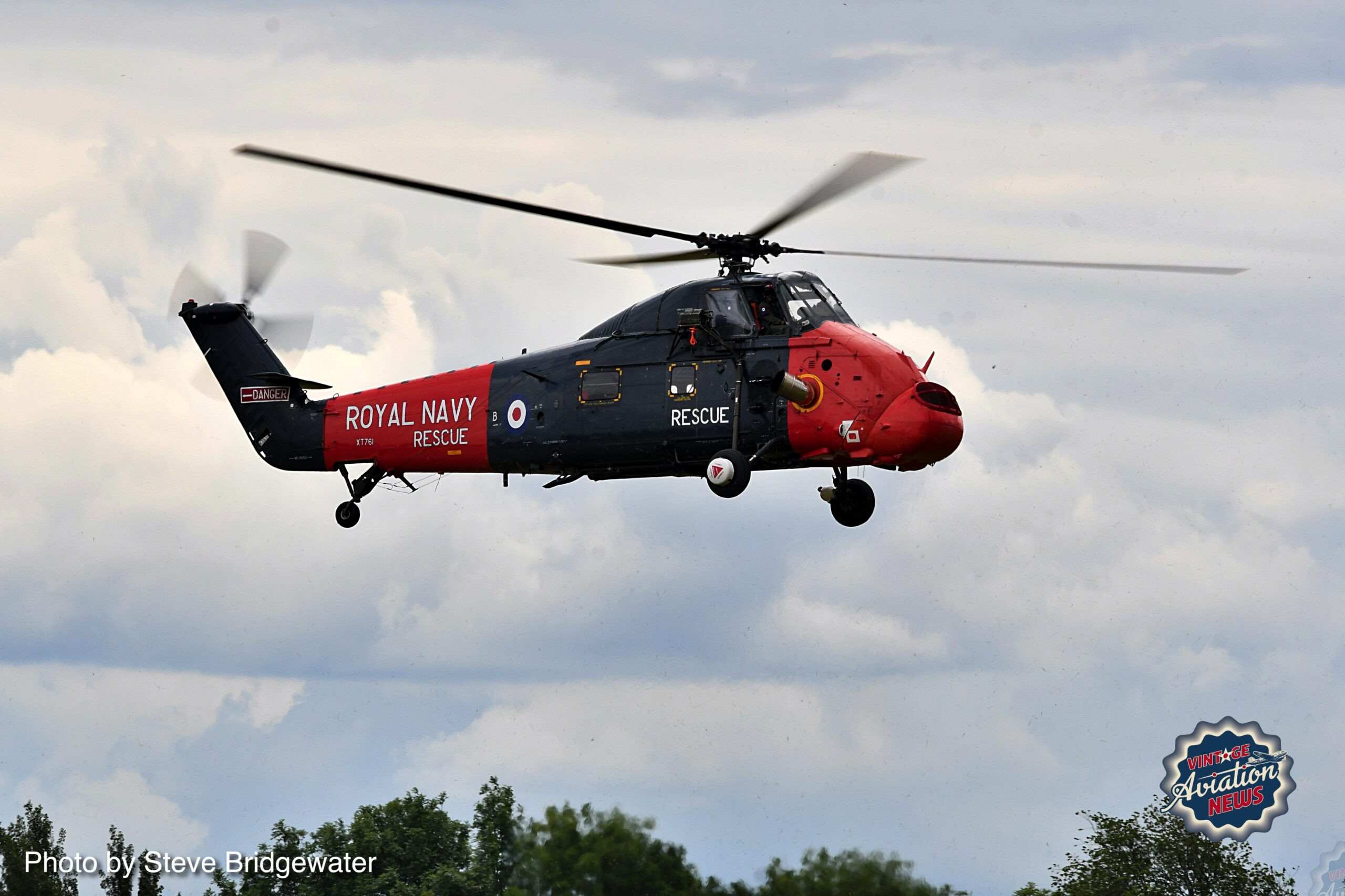 Fly Navy Display at Old Warden 22 SDB 2022 OW July Fly Navy Wessex SDB 6154 scaled