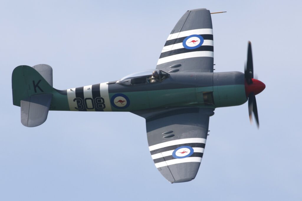 Le Temps des Hélices - La Ferté Alais airshow 2024 16 Sea Fury 7D2 3748