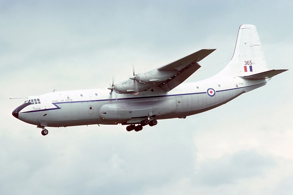 Belfast Transport Set to Return 16 Short SC 5 Belfast C.1 XR365 Hector 53 Squadron landing at Brize Norton 20May76 photo by Mike Freer via Wikipedia sold to Heavylift and registered G HLFT later registered 9L LDG and RP C8020 1
