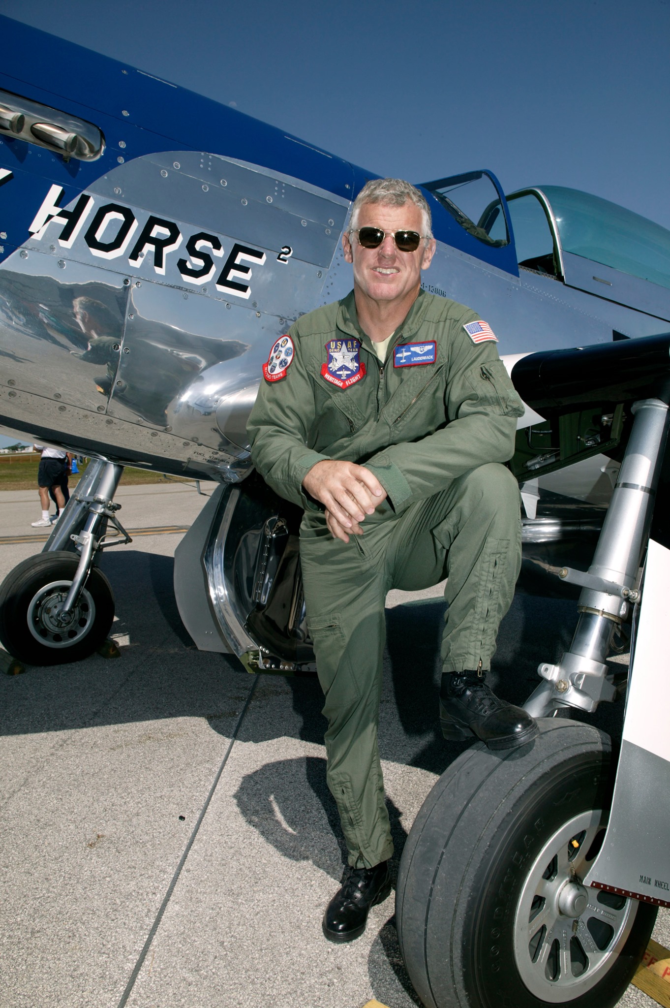 Lee Lauderback to Be Inducted into Living Legends of Aviation 10 Stallion 51s Lee Lauderback and 22Crazy Horse 222