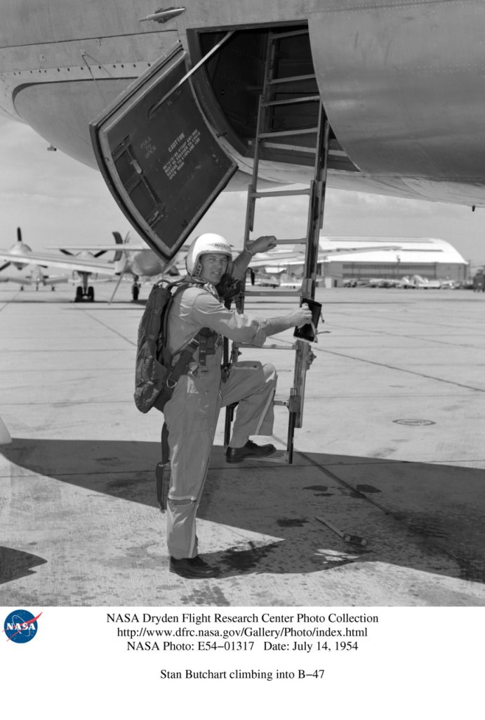 Flight Test Files: B-47A Stratojet 12 Stan Butchart climbing into B 47