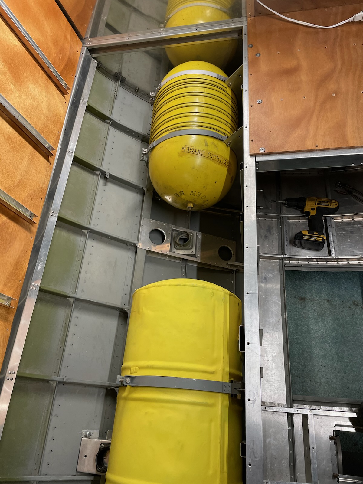 B-17E Desert Rat Restoration Update – November 2022 25 Tank n O2 20220408