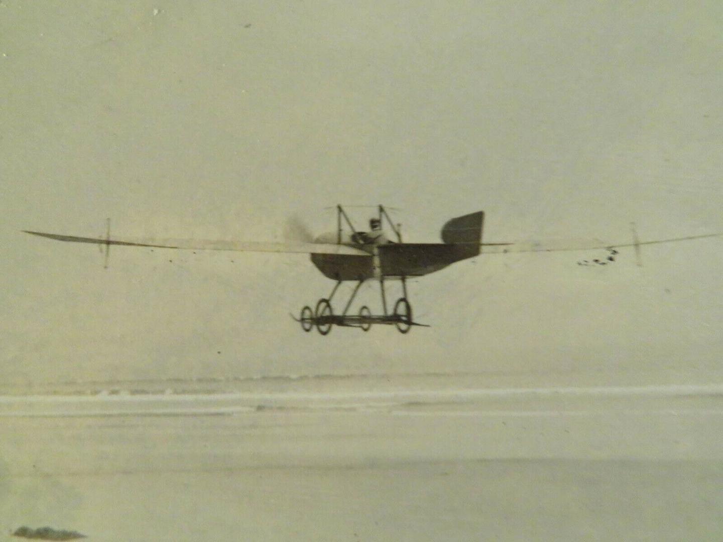 The Albree Pigeon-Fraser: The First American Fighter 12 The Albree Pigeon Fraser s precursor the Albree –Timson Model G Scout monoplane Massachusetts Aviation Historical Society