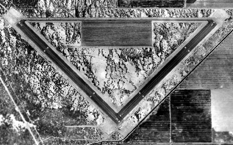 Wings in the Wasteland: The Forgotten Warbirds of Gila River Memorial Airfield 11 The original Williams Auxiliary Army Airfield 5