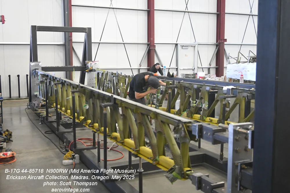 B-17 Restoration Progress Report From the Erickson Aircraft Collection 13 The two rear wing spars from B 17G 44 85718s inner wing panels