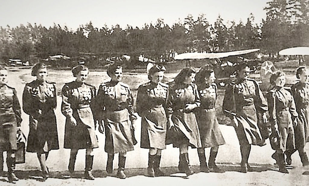 A VETERAN’S STORY: The wickedest Flying Witches 11 The wickedest Flying Witches _4