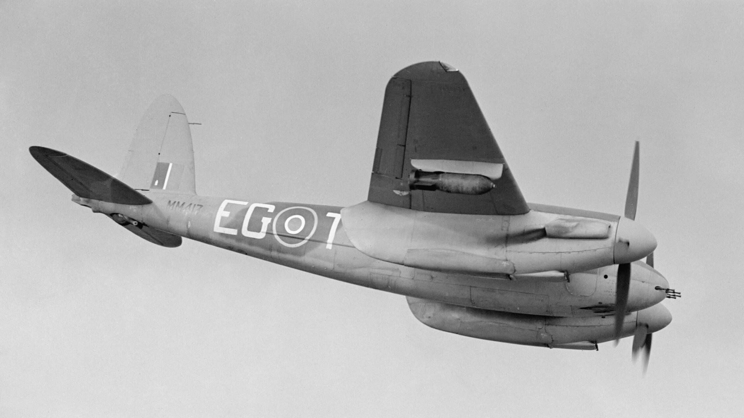 Combat-Veteran de Havilland Mosquito Under Restoration in New Zealand 11 The Strategic Air Offensive Against Germany 1939 1945 CH12416