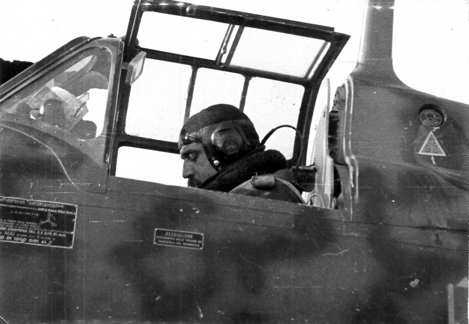 Adriano Visconti - The Unforgotten Hero 13 Visconti in the cockpit of his Macchi. ( Giorgio Apostolo Archive)