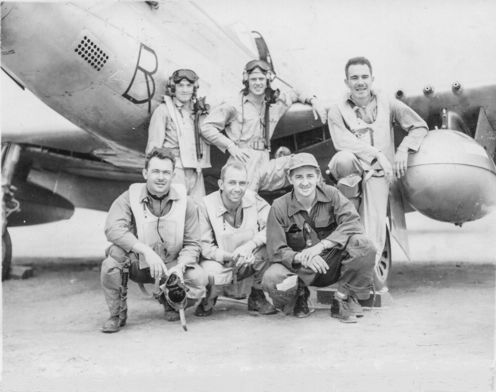 Tragedy Over Nagoya 14 WN Iwo 1945 Front Evelyn Neff John Benbow Thomas Messall. Back John McHugo Curtis Worthen William Hutchinson John Benbow