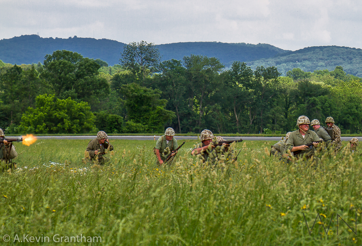 WWII Weekend at the Mid-Atlantic Air Museum - Air Show Report 21 WW II Canon 47 of 85