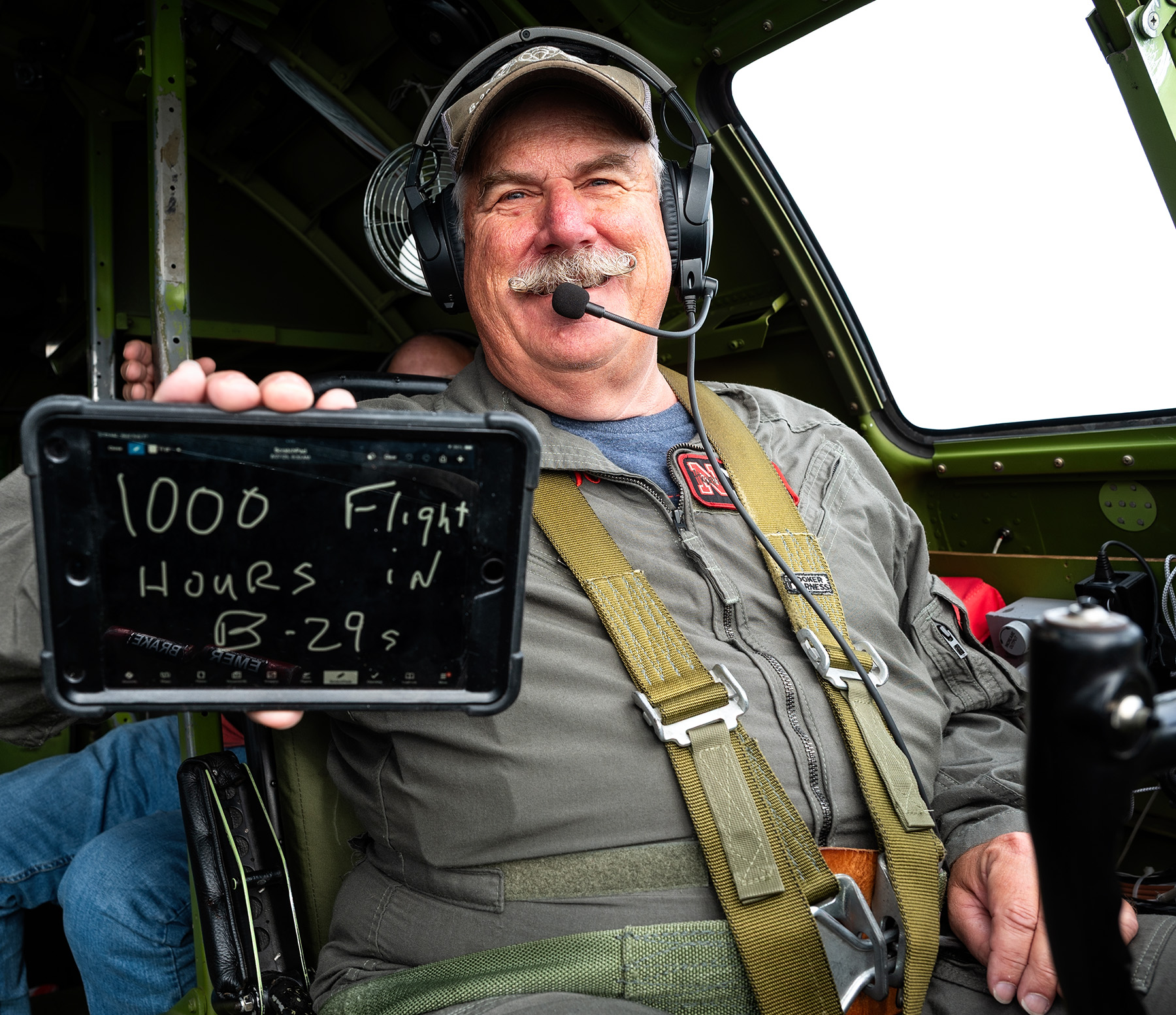 B-29 Superfortress DOC and P-51 Gunfighter Head to San Diego Region, September 26–28 17 Warbird Pilot Mark Novak Reaches 1000 Flight Hours in the Boeing B 29 Superfortress