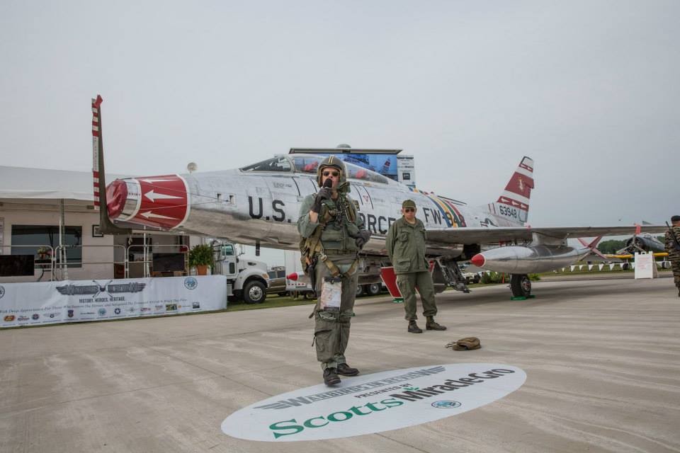 Warbird Digest to Livecast ‘Warbirds in Review’ Sessions From AirVenture 10 Warbirds in Review