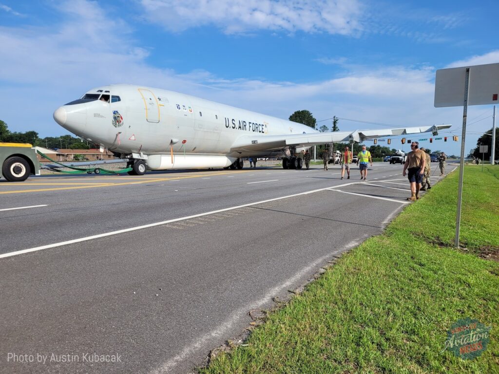 E-8 JSTARS Moves to Museum of Aviation at Warner Robins 10 Warner Robins E 8 JSTARS 3